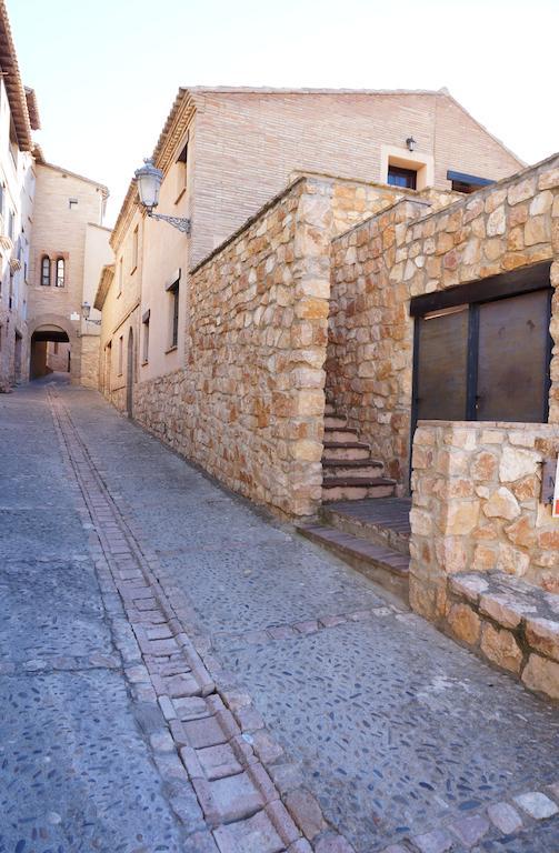 Casa Rural Os Arregueses Alquezar Exterior photo