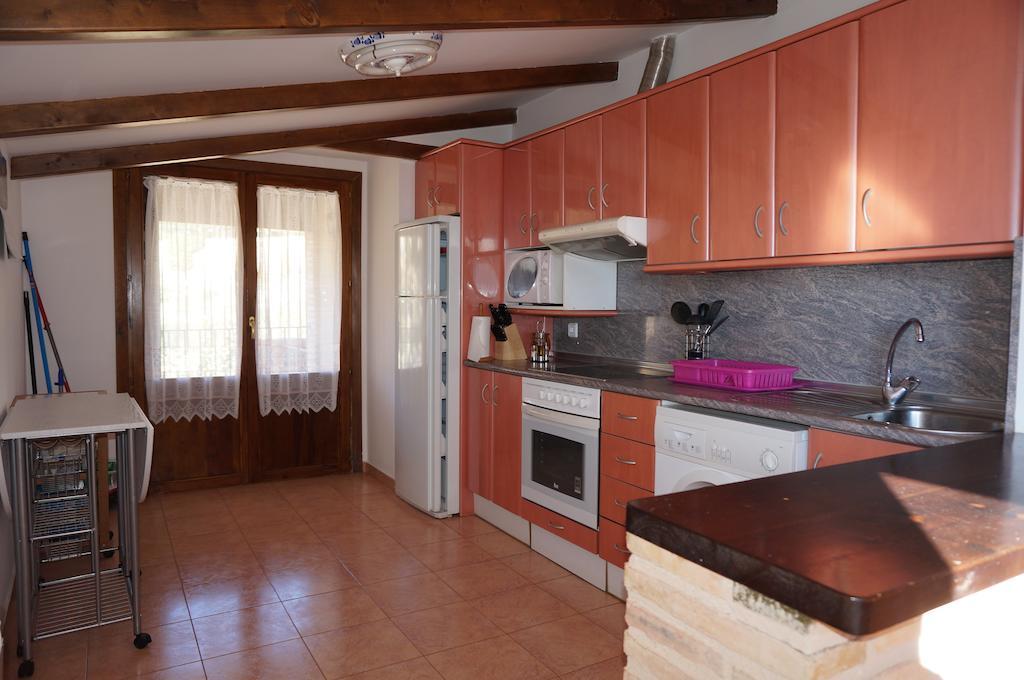 Casa Rural Os Arregueses Alquezar Exterior photo