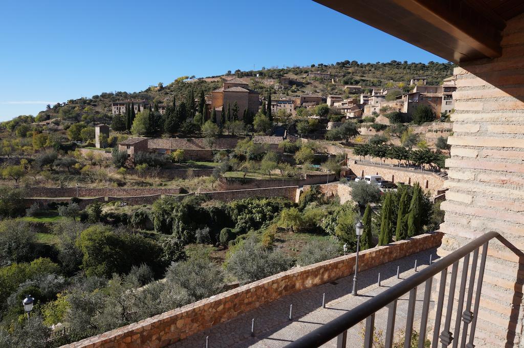 Casa Rural Os Arregueses Alquezar Exterior photo